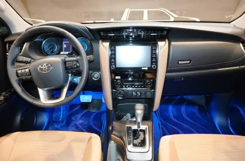 Fortuner TOYOTA
